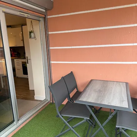 Lejlighed Dernier Etage Avec Garage, Piscines Et Tennis Cagnes-sur-Mer