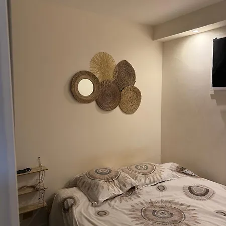 Dernier Etage Avec Garage, Piscines Et Tennis Lejlighed